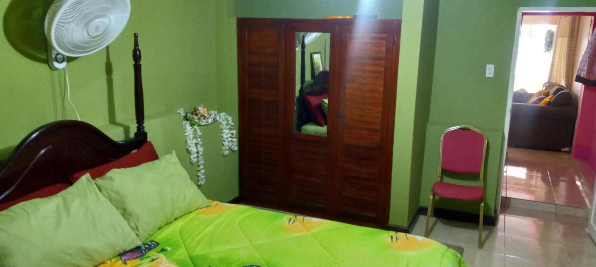 Cindy'S Garden Stay Ocho Rios Eksteriør billede