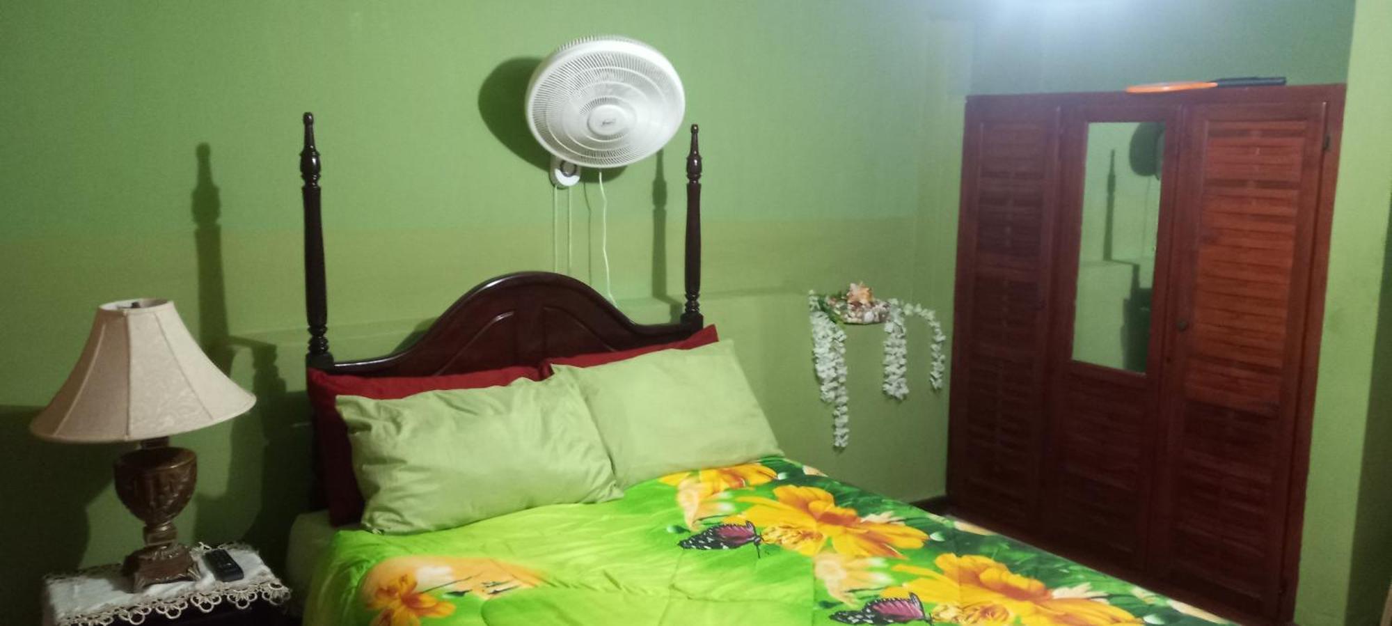 Cindy'S Garden Stay Ocho Rios Eksteriør billede