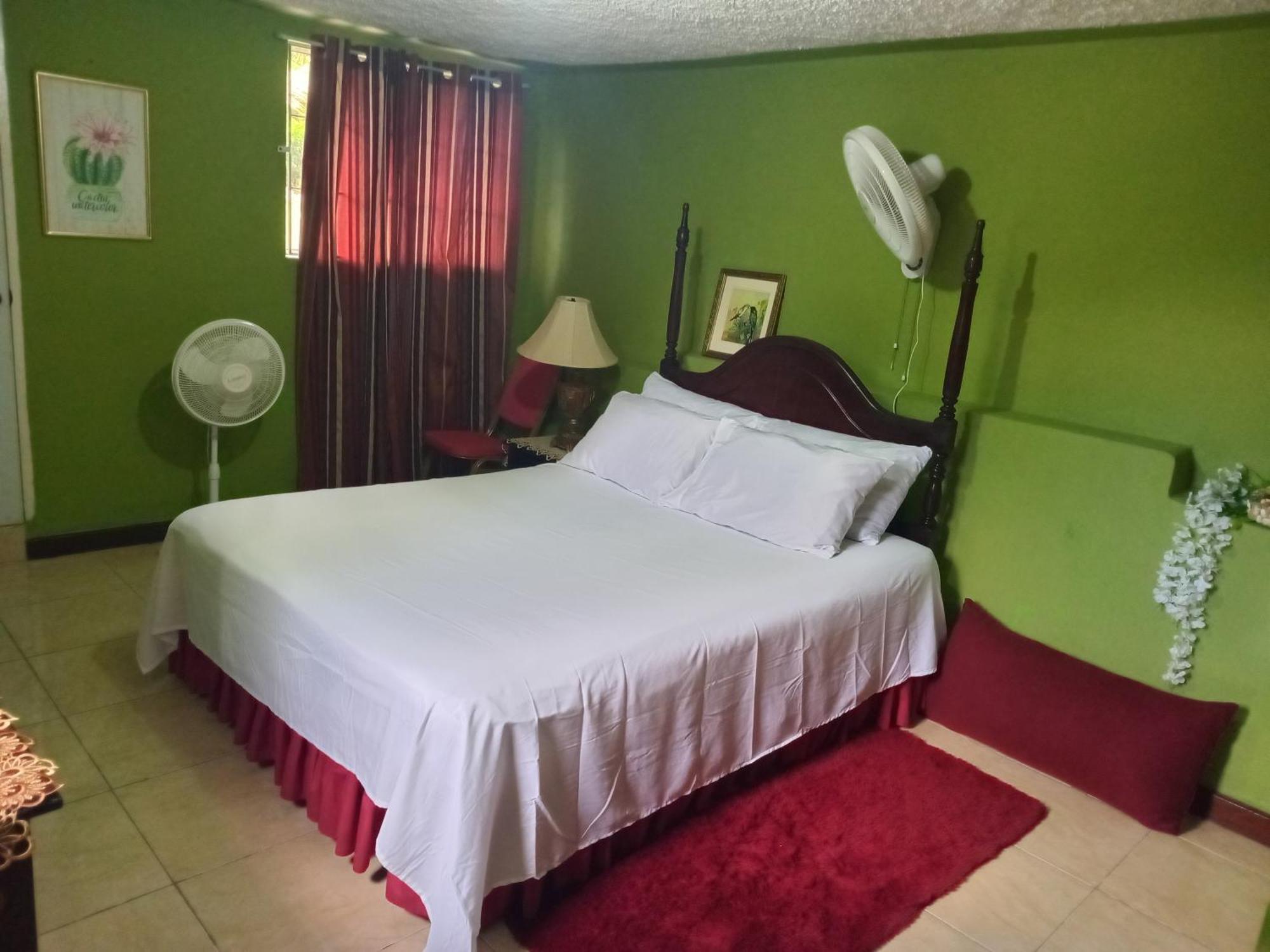 Cindy'S Garden Stay Ocho Rios Eksteriør billede